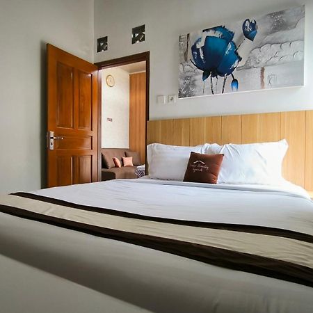 Premier Homestay Syariah Kalasan Esterno foto