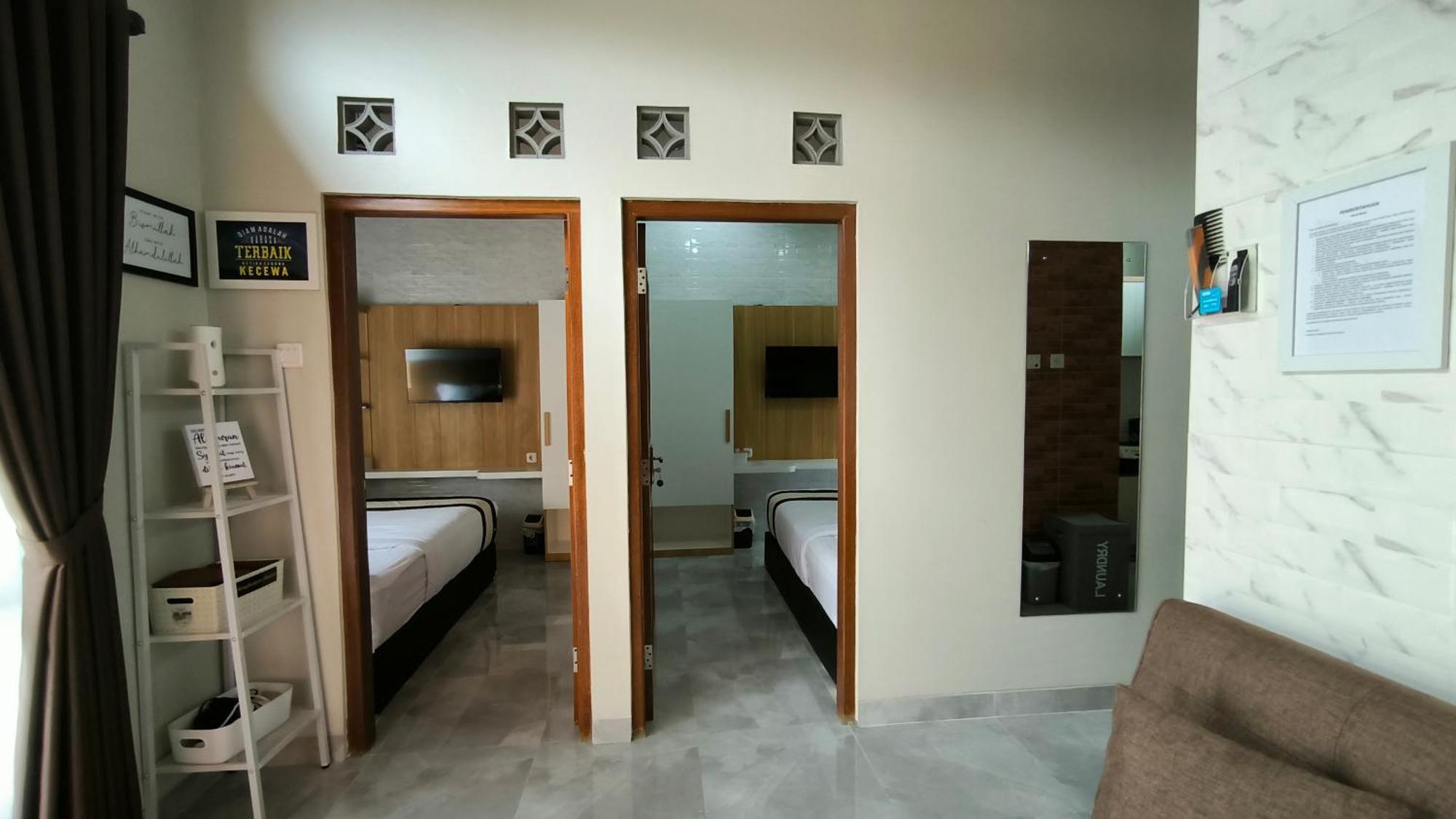 Premier Homestay Syariah Kalasan Esterno foto