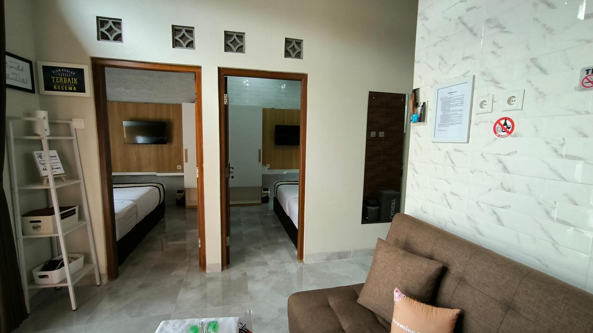 Premier Homestay Syariah Kalasan Esterno foto